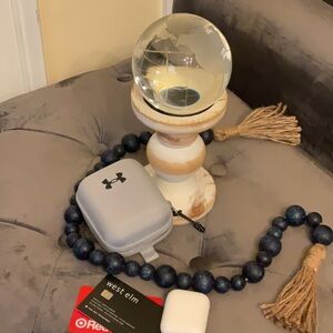 NWOT Under Armour Soft-shell Tech Carrying Case